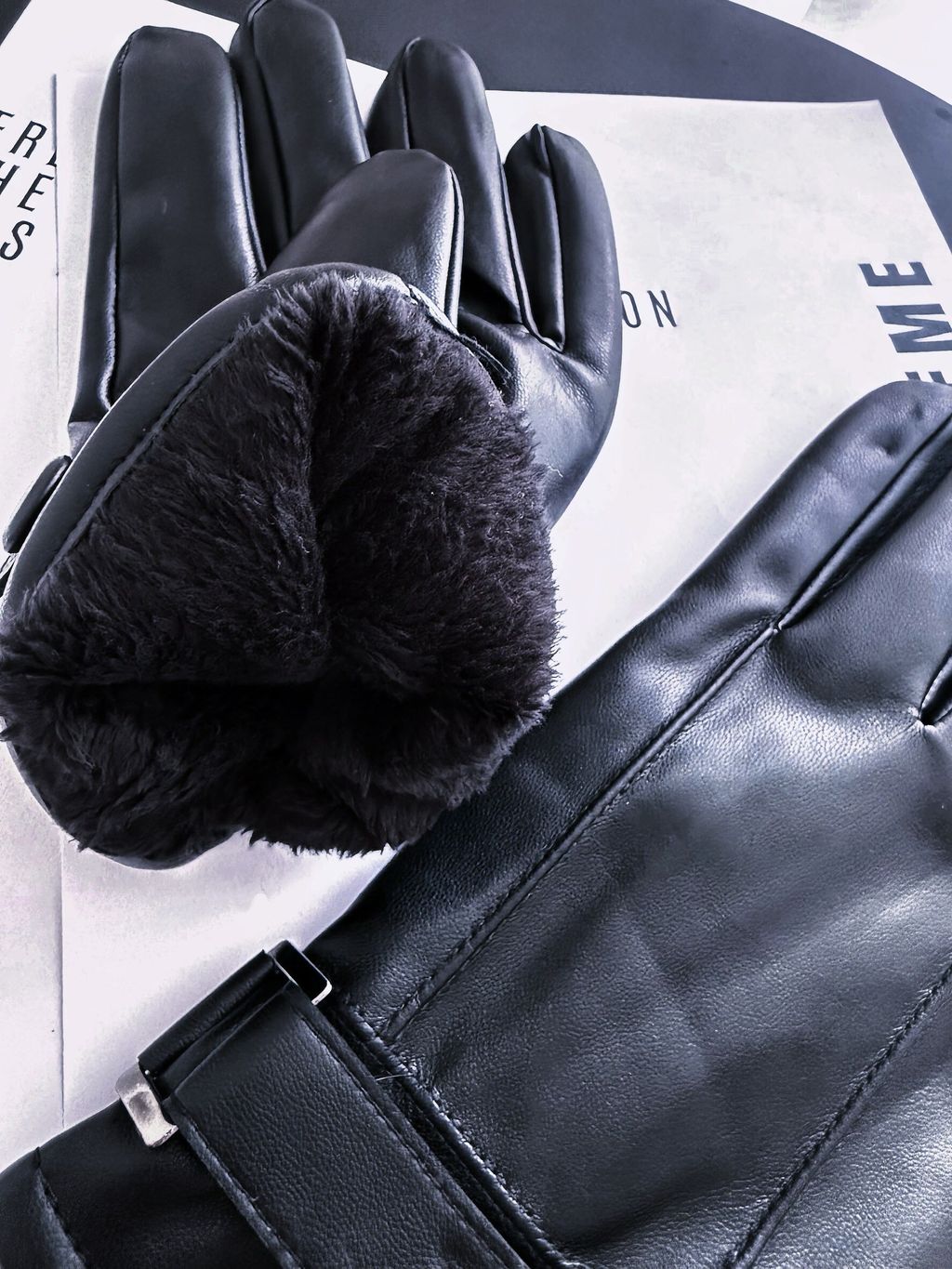 LINE_ALBUM_20251210_251210_92