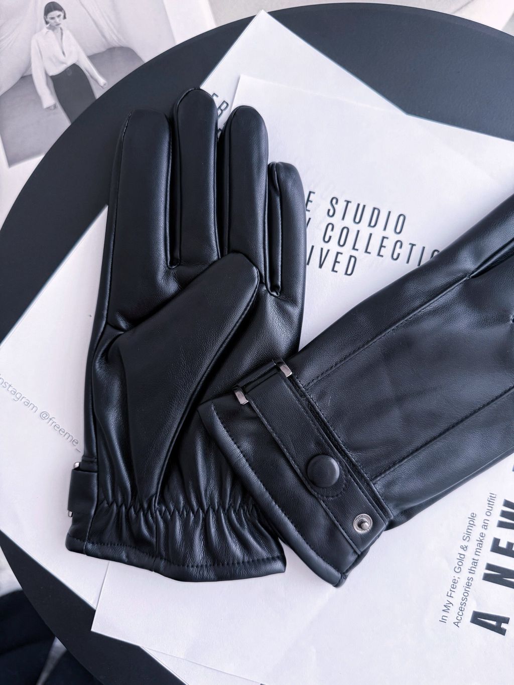 LINE_ALBUM_20251210_251210_98