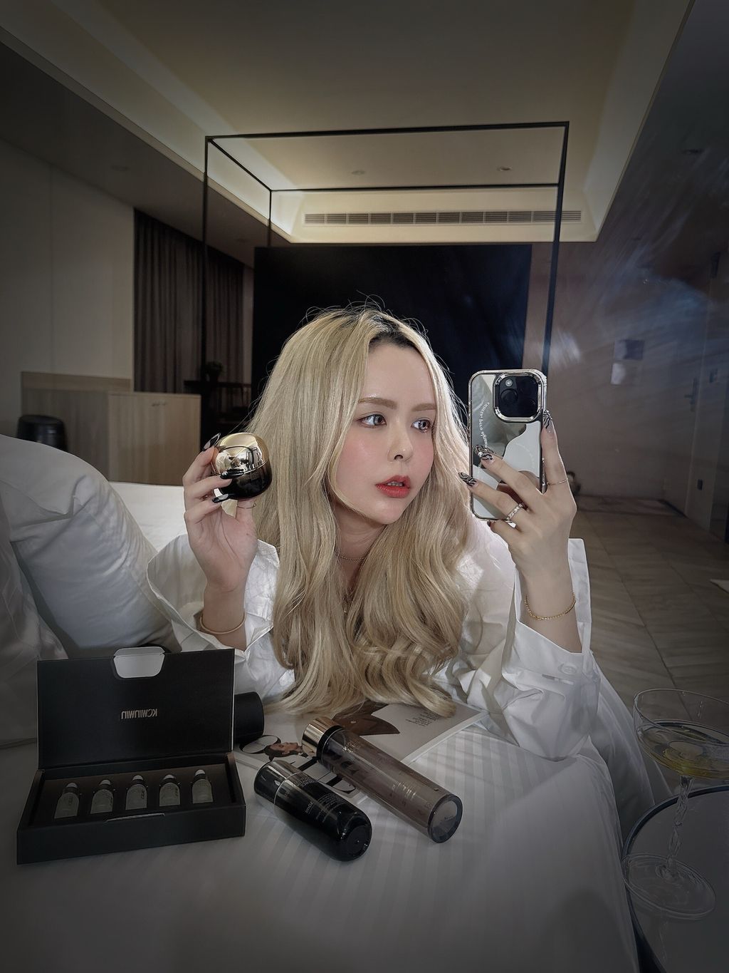 LINE_ALBUM_2025111_250111_17