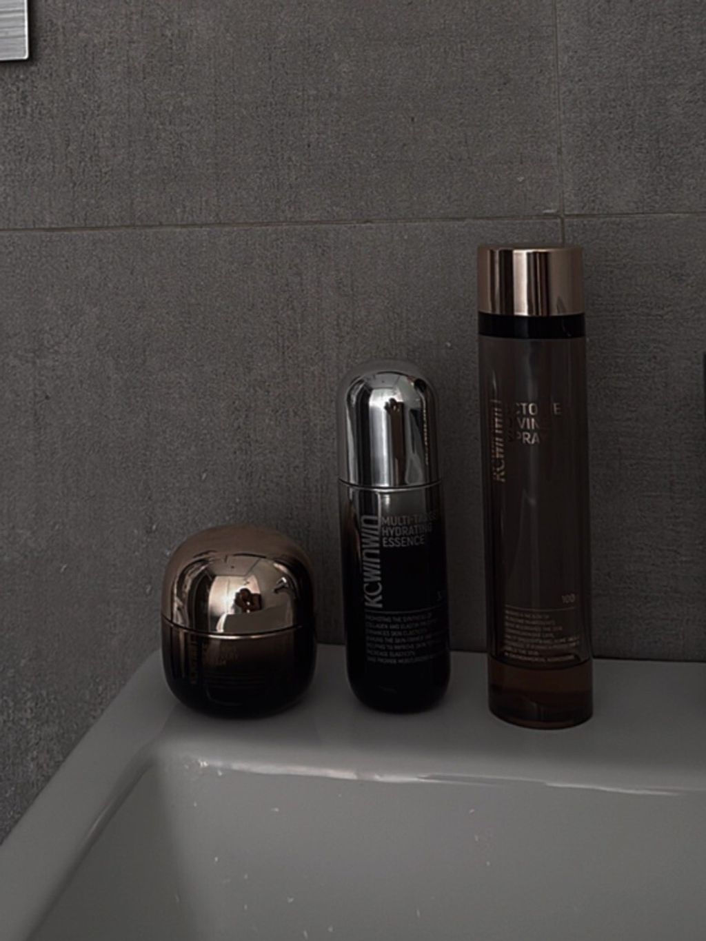 LINE_ALBUM_全方位逆齡保養_251217_2