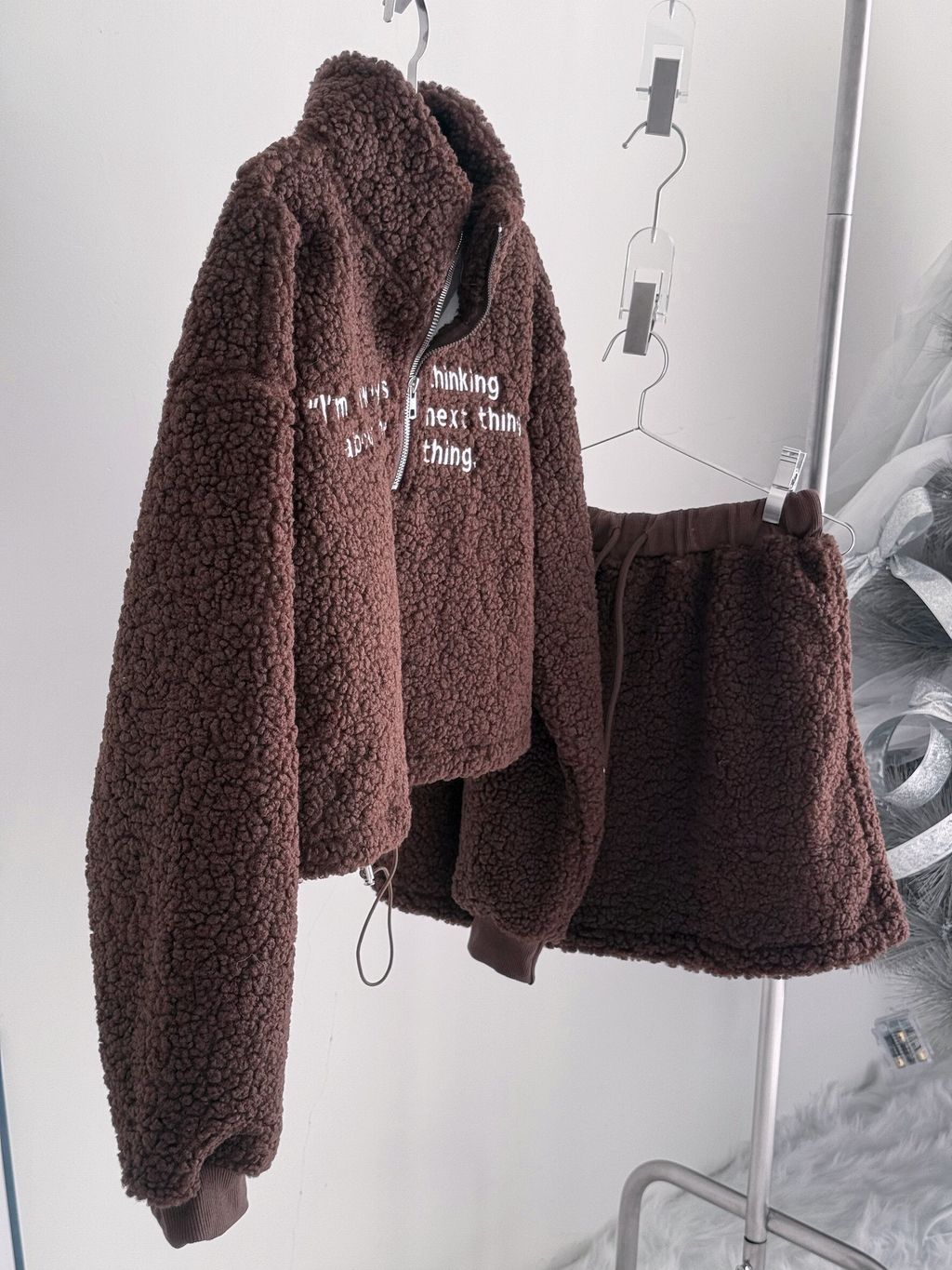 LINE_ALBUM_202617_260107_133