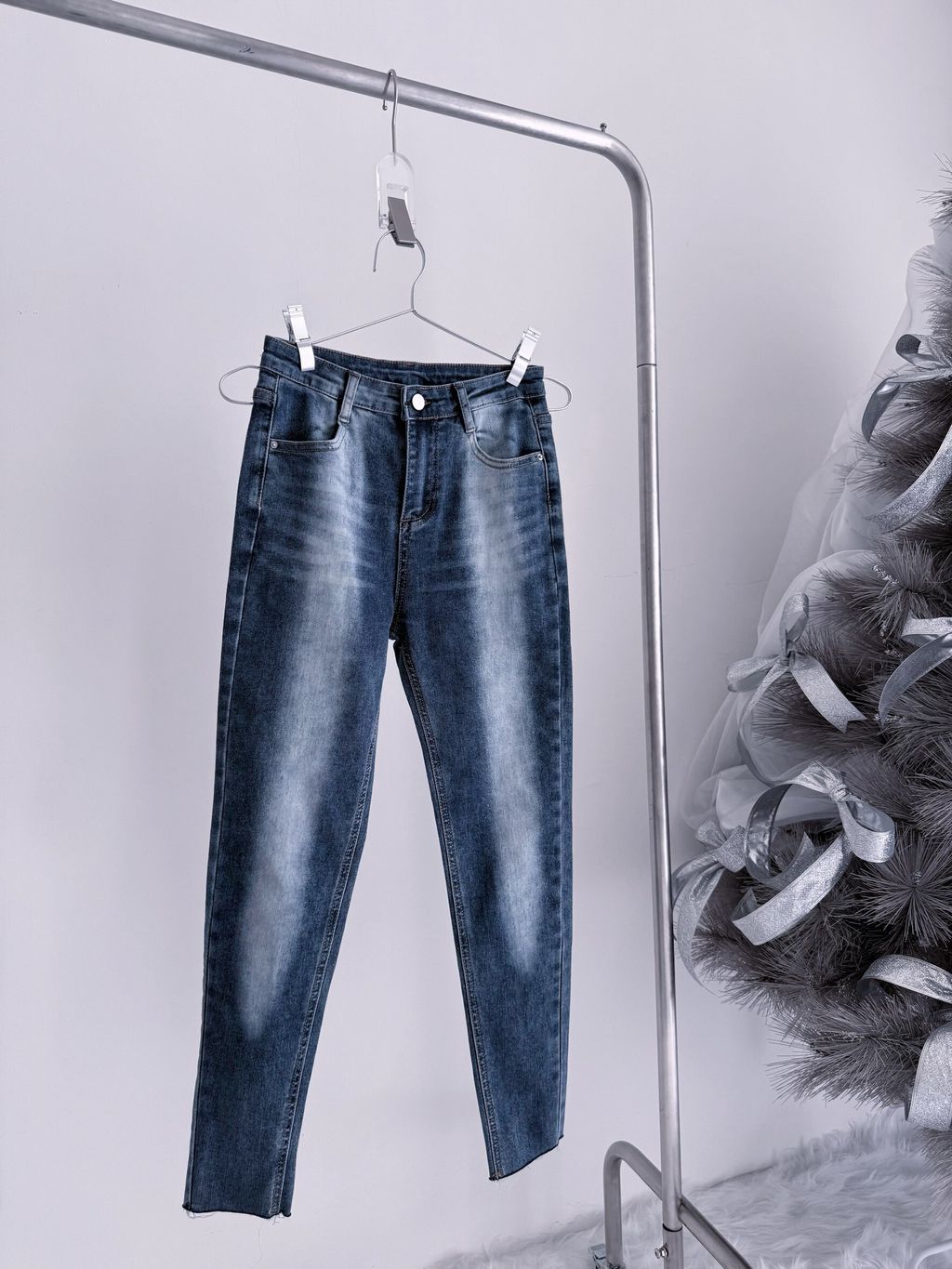 LINE_ALBUM_2026121_260128_2