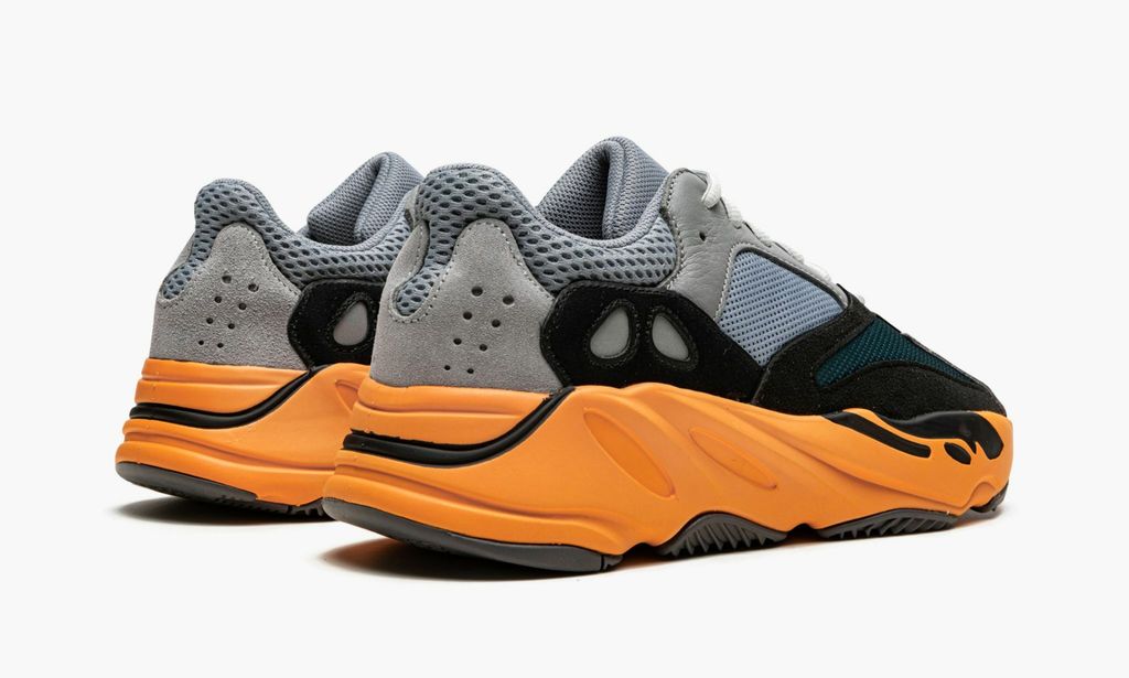 adidas-yeezy-yeezy-700-wash-orange_17467215_36295938_2048.jpg