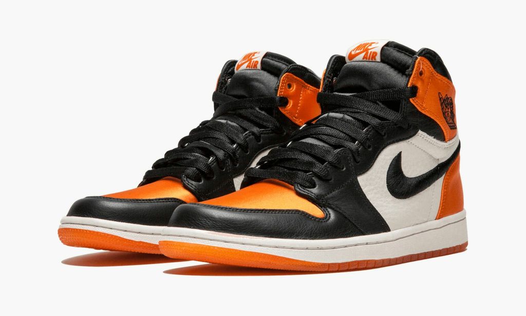 jordan-wmns-air-jordan-1-re-hi-og-sl-satin-shattered-backboard_12974516_34464743_2048.jpg