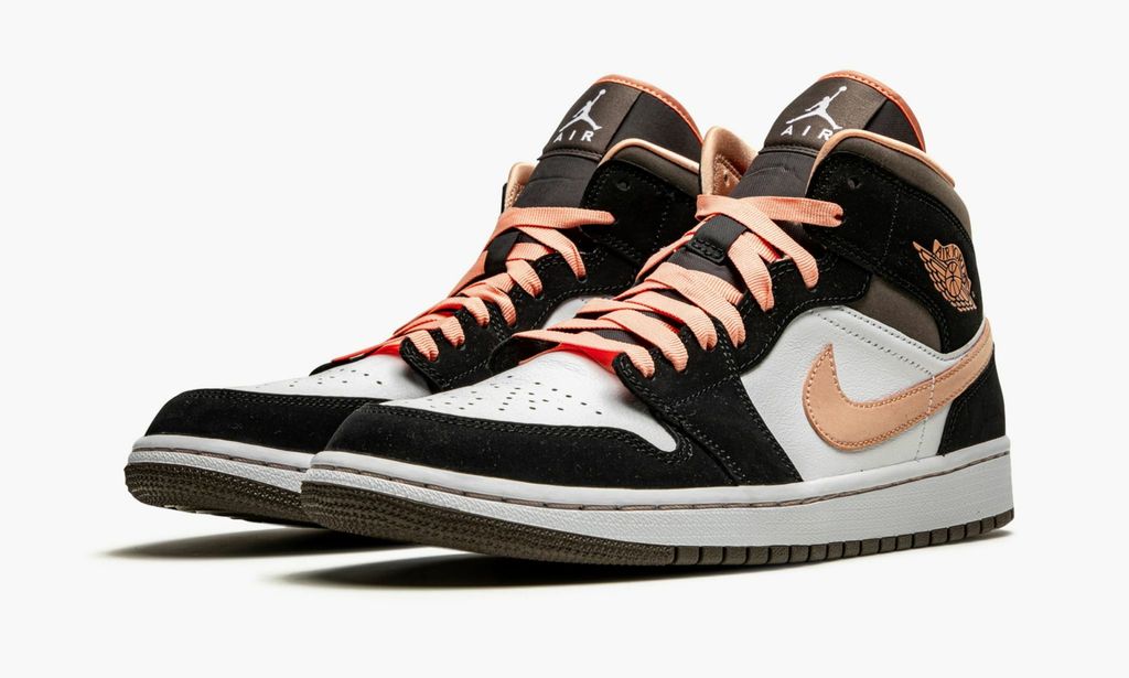 jordan-wmns-air-jordan-1-mid-se-peach-mocha_16506559_34395008_2048.jpg