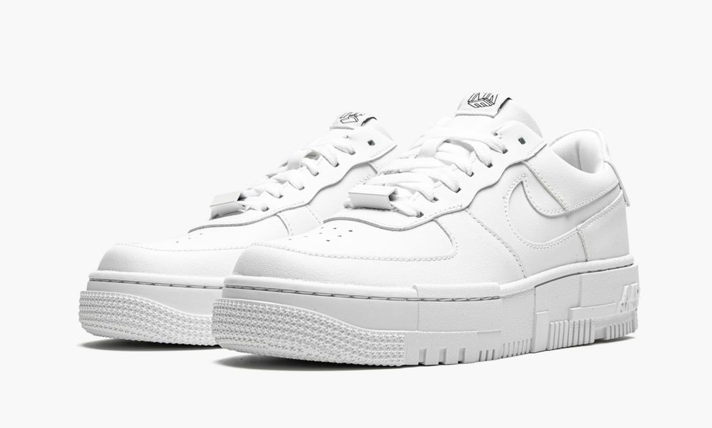 nike-wmns-air-force-1-pixel-triple-white_16523196_32049844_2048.jpg