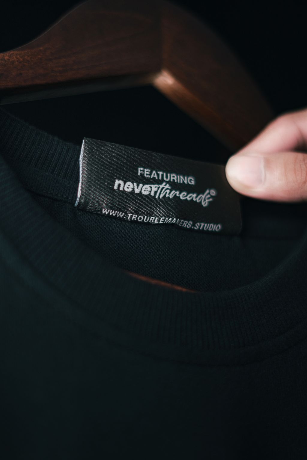 Neverthread - Black