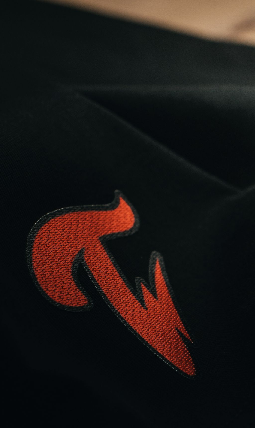 carbonweave-feature-black
