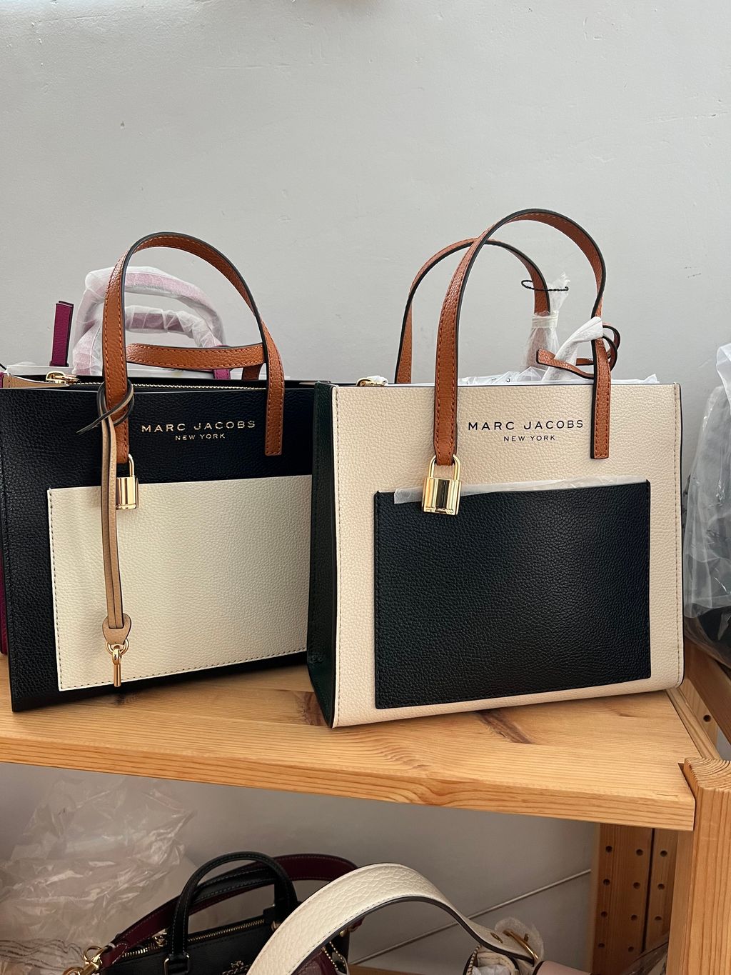 8B27AF63-930F-43E6-B689-4EC2C35F4BE1