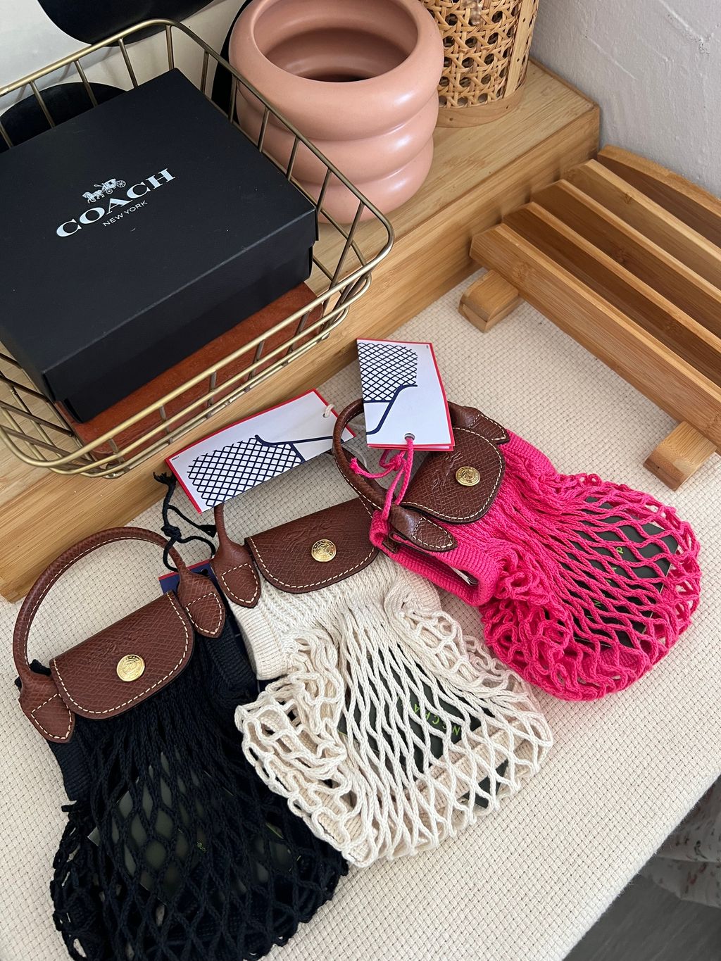 C1E90F4A-304F-4368-B57B-CF83CC977989