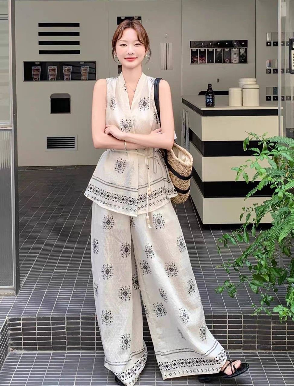 cb77ac80-ff63-4817-a9ad-64a6bc7818f2