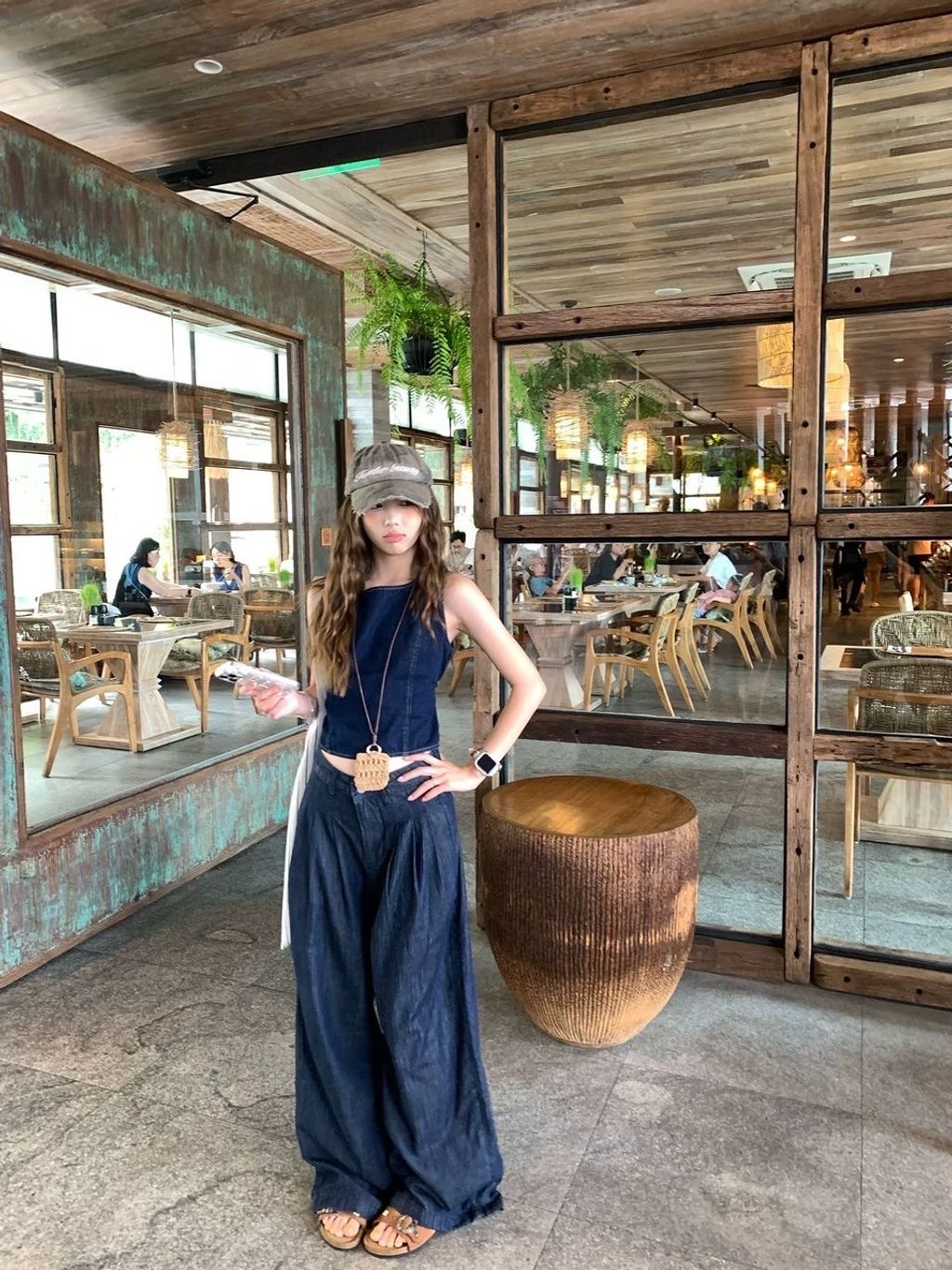 e4a0211c-e71f-4deb-b410-bd7b2d35b81c