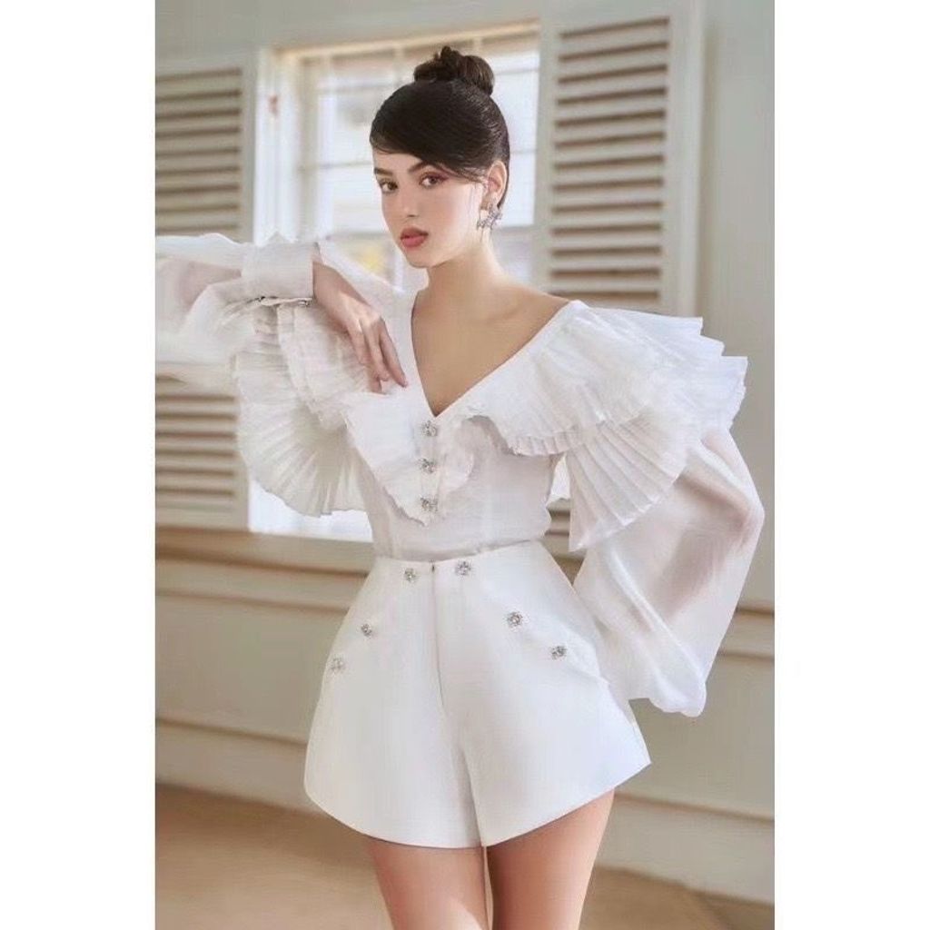 e2a6aee2-8553-43c2-aba4-db84ed3ce6a2