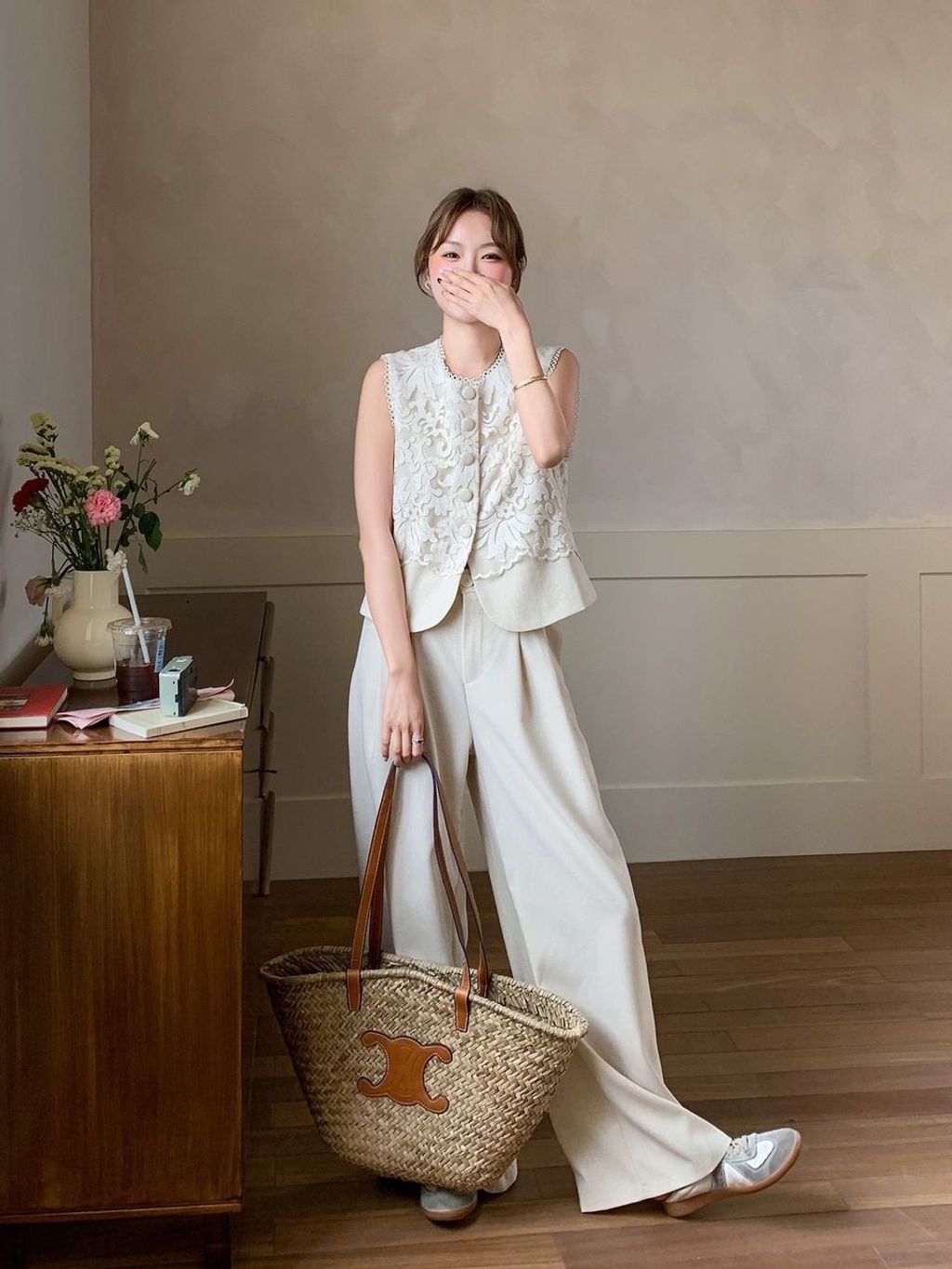 c103e73c-1392-4c71-a23b-0641f6ae3cbc