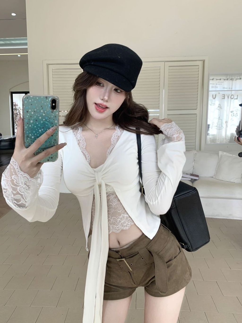 d8c628fb-e10b-4340-bc4b-d24948c9078b