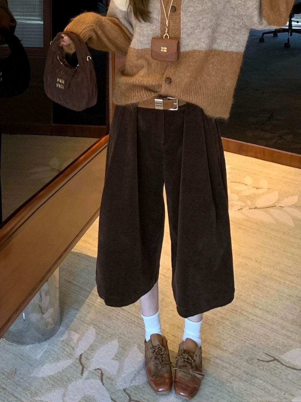 744f4a45-3551-414c-b473-6edf4039a5e5