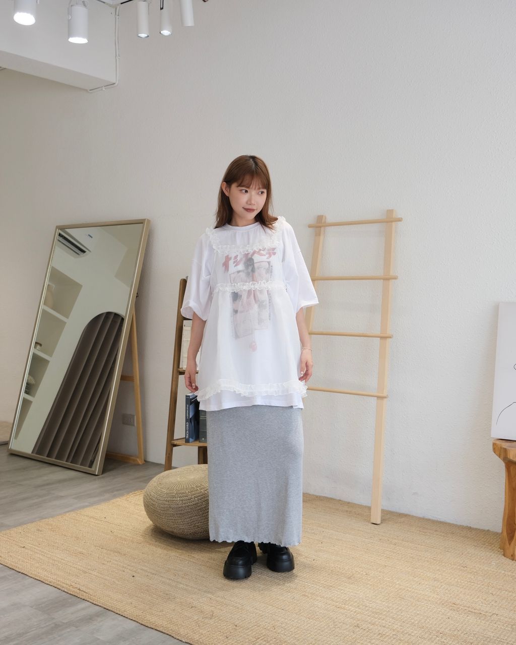 190D9BF6-A61C-40B4-8535-C65C1B8C3E46