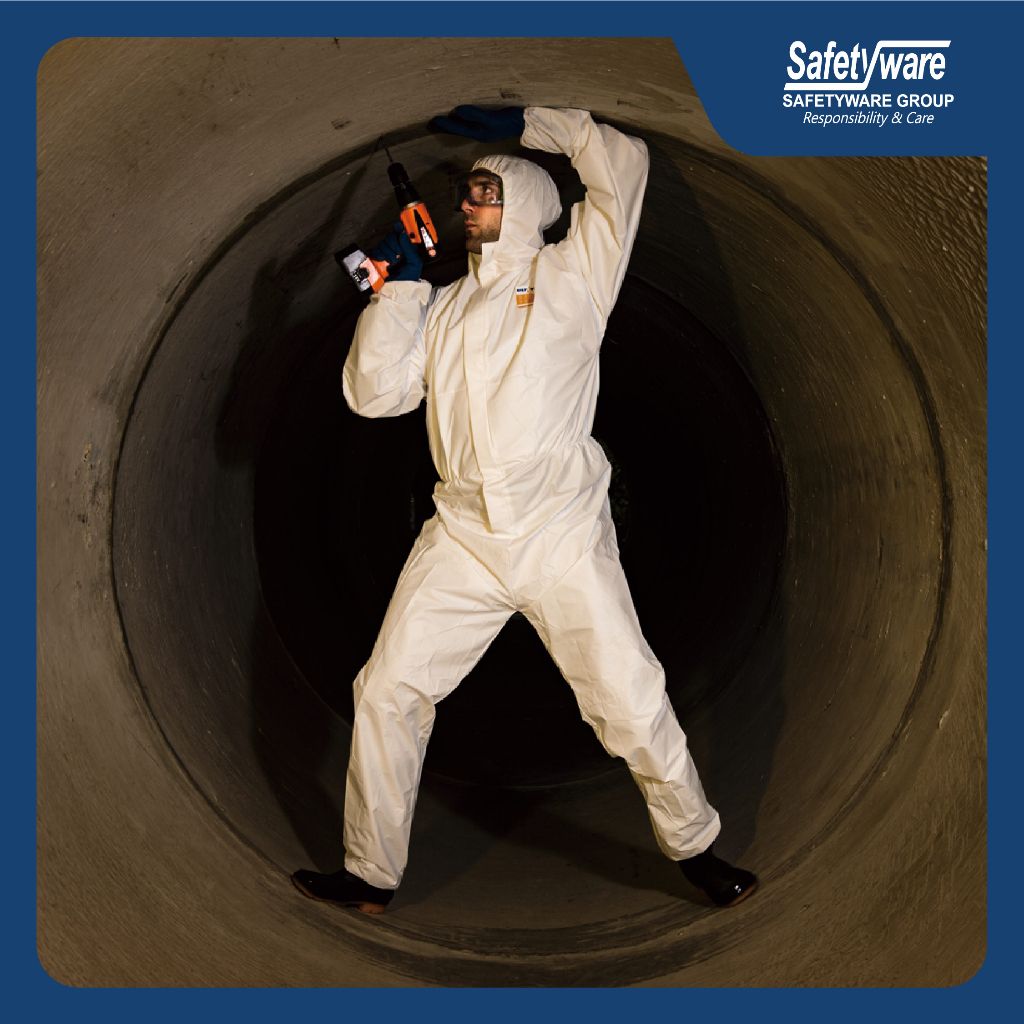 Protective Suit ULTITEC 2000 Oil, Liquid Splash Infective Agents