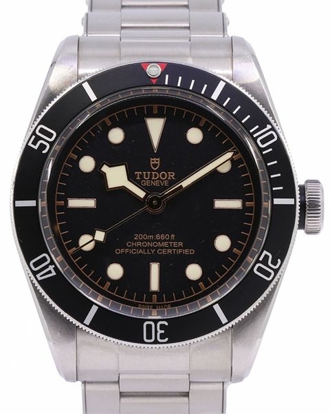 tudor_heritage_black_bay_stainless_steel_black_dial_bezel_riveted_steel_bracelet_79230n