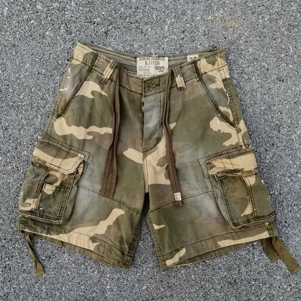 abercrombie_and_fitch_cargo_sh_1647079538_c840ba32.jpg