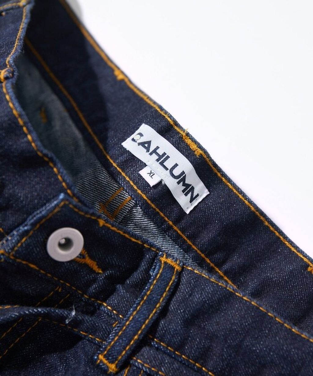 item685bb825b8122