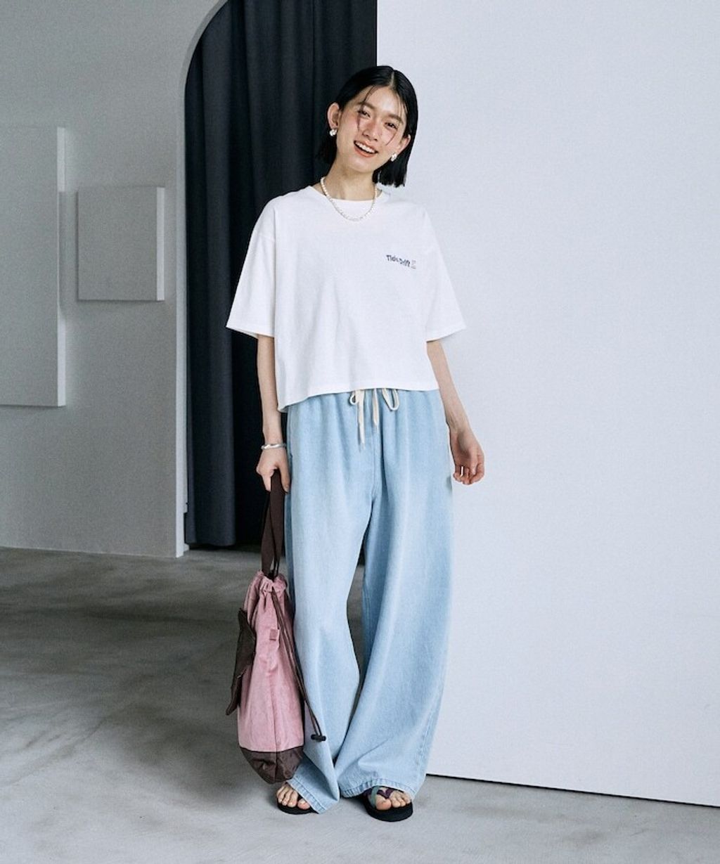 item6853bd3a29b02