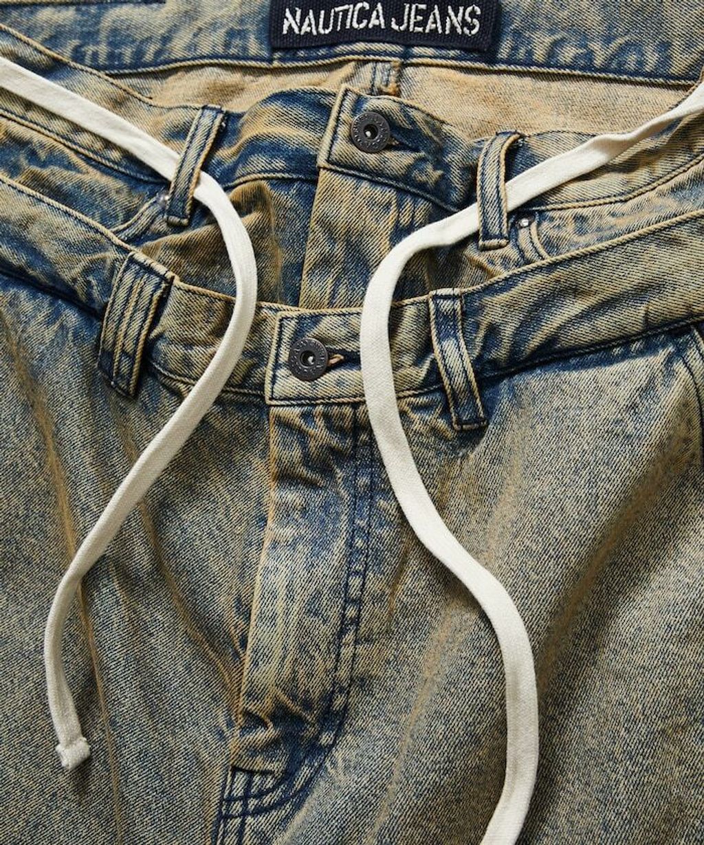 item677e2768b0762