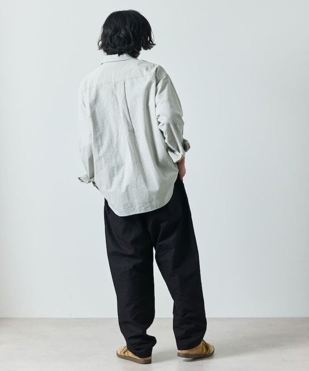 item677f54e105d38