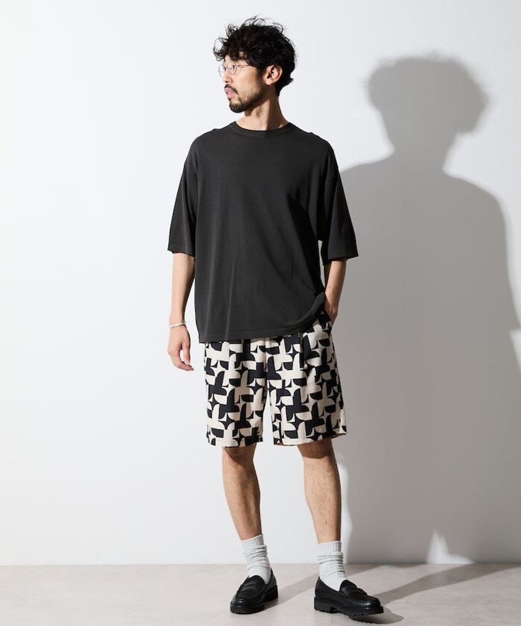 item6838f4f1ae526
