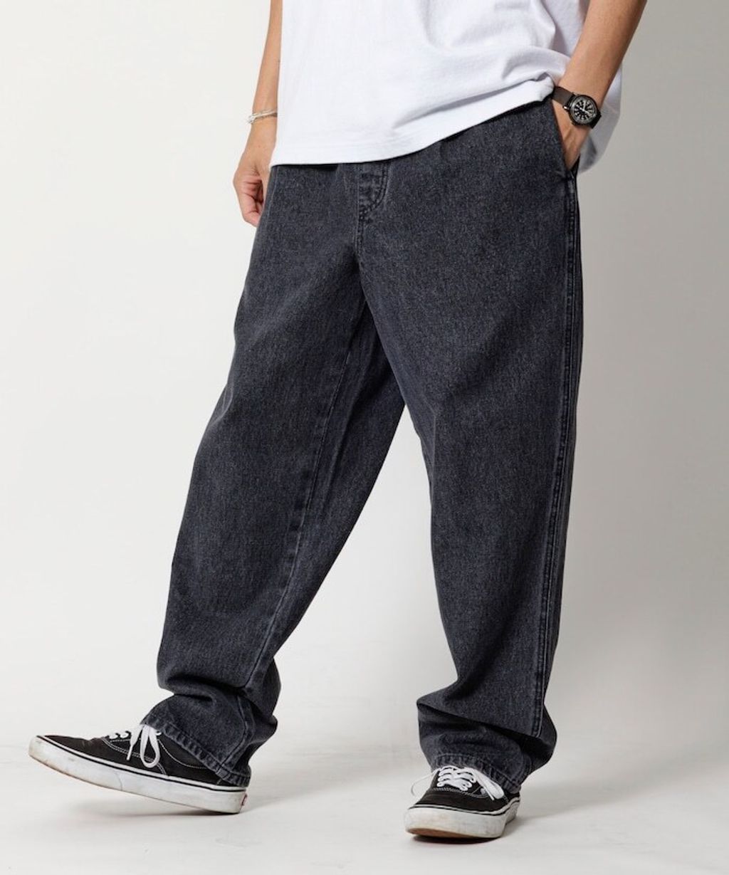 item686b8a5a5974a