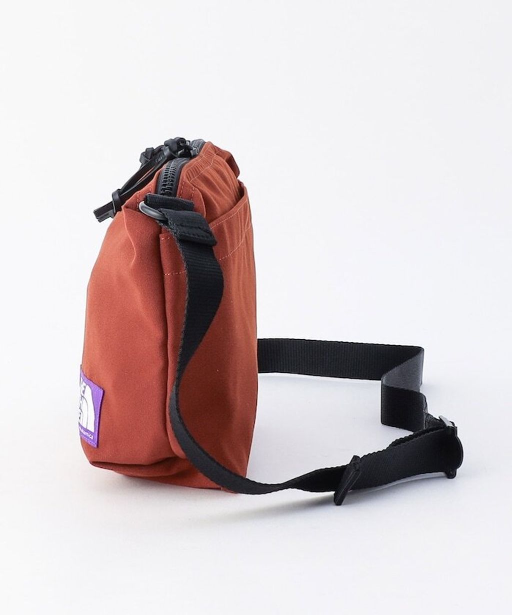 日本限定紫標THE NORTH FACE PURPLE LABEL 防潑水側背包_4