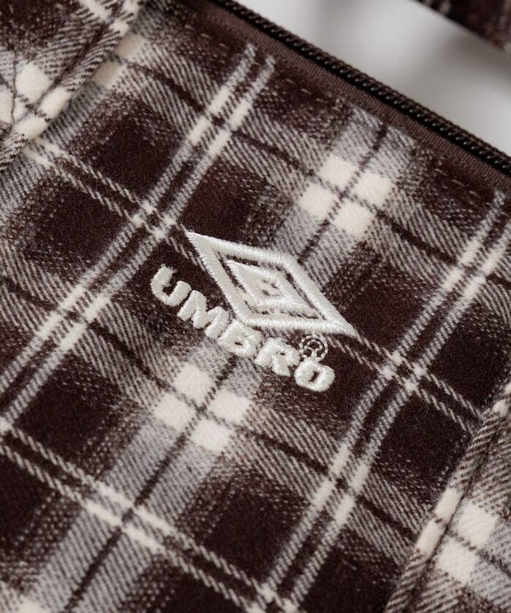 UMBRO × FREAKS STORE 法蘭絨波士頓小包_10