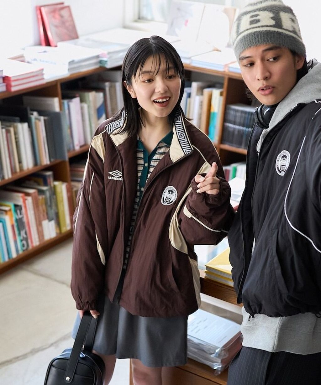 UMBRO×FREAKS STORE 別注款鋪棉運動感立領外套_2