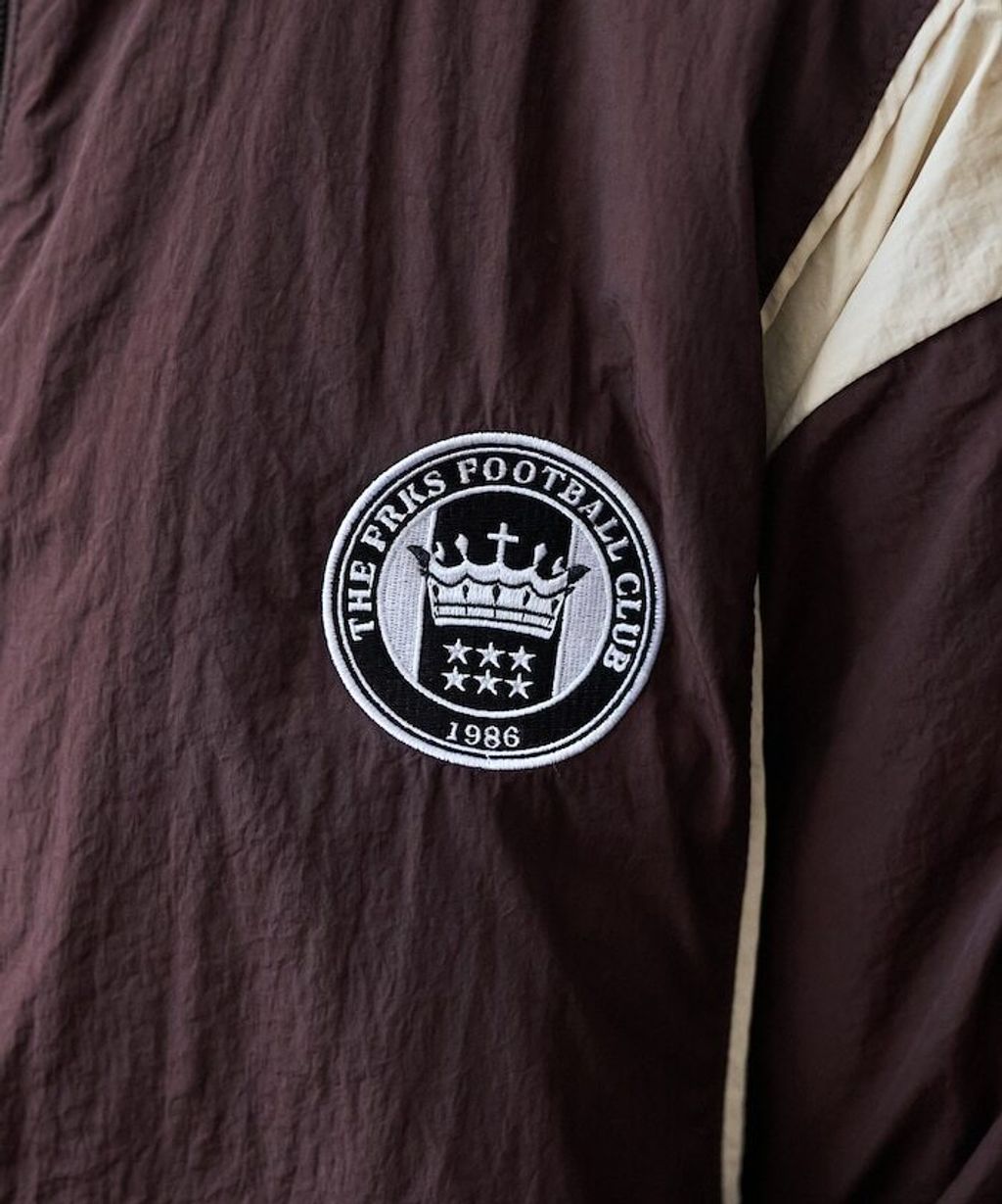 UMBRO×FREAKS STORE 別注款鋪棉運動感立領外套_49