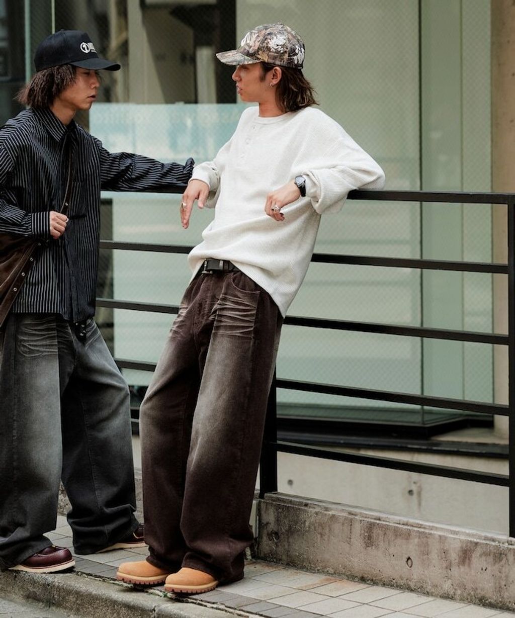 MR HEARTS × FREAKS STORE 標準領條紋Boxy Fit剪裁長袖襯衫_16