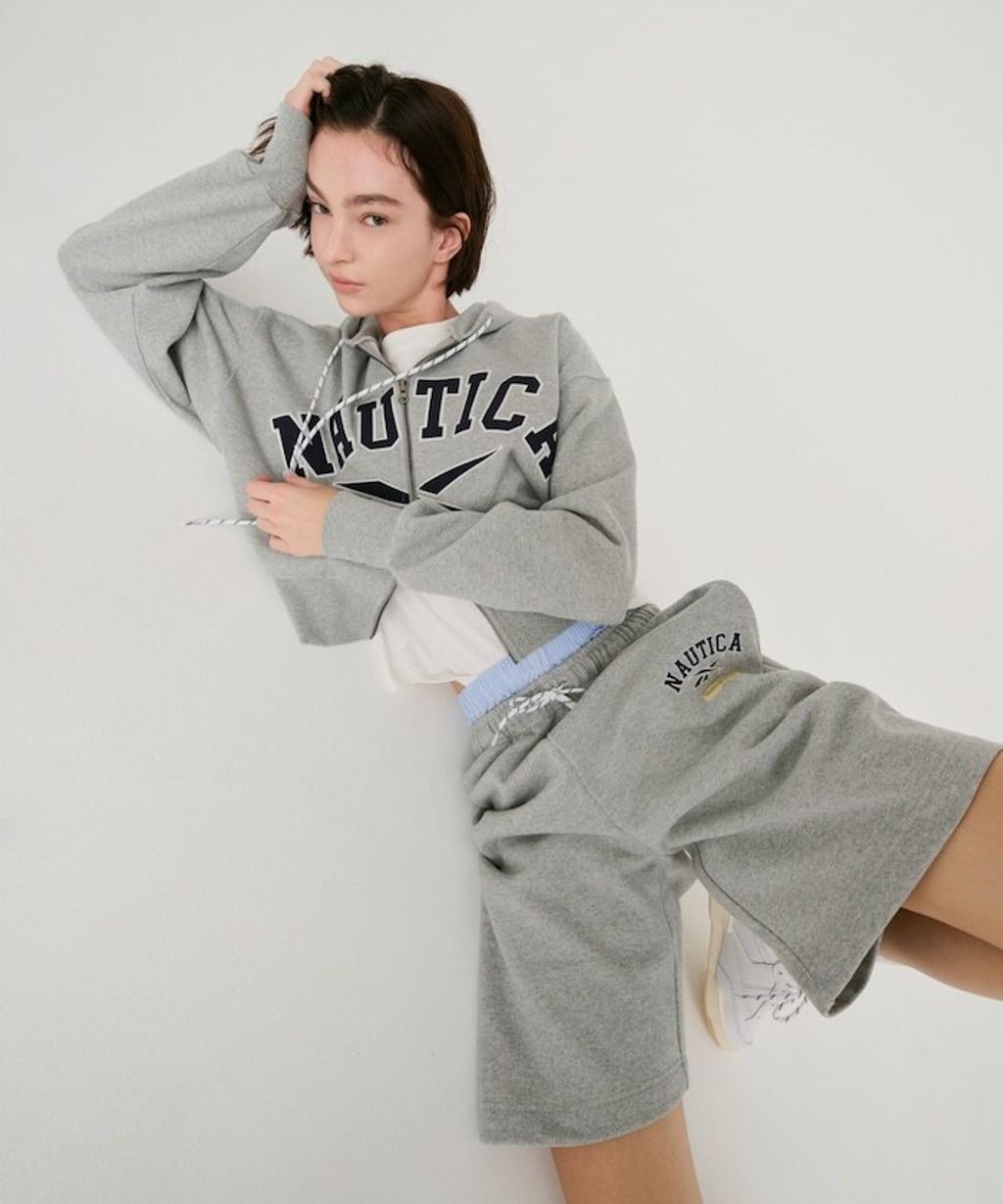Reebok×NAUTICA 490g高磅刺繡Logo拉鍊短版連帽外套_4