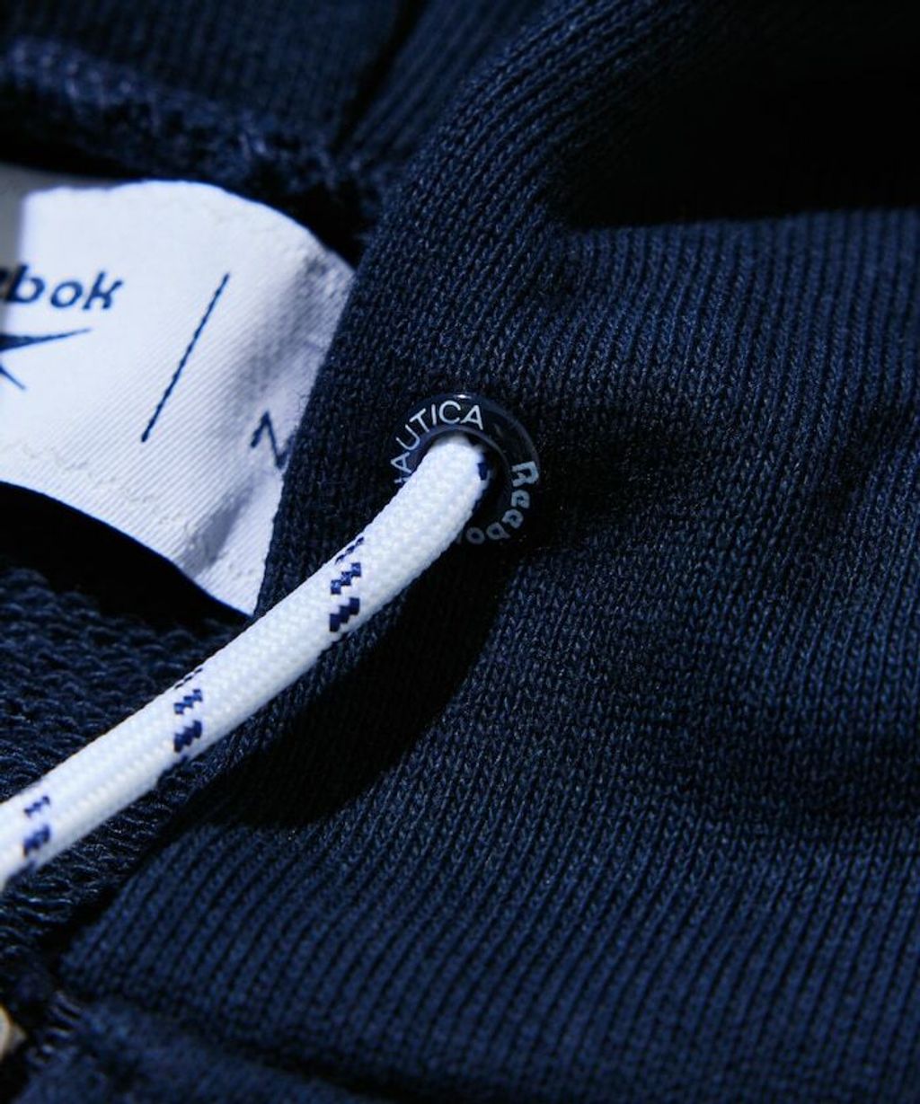 Reebok×NAUTICA 490g高磅刺繡Logo拉鍊短版連帽外套_15