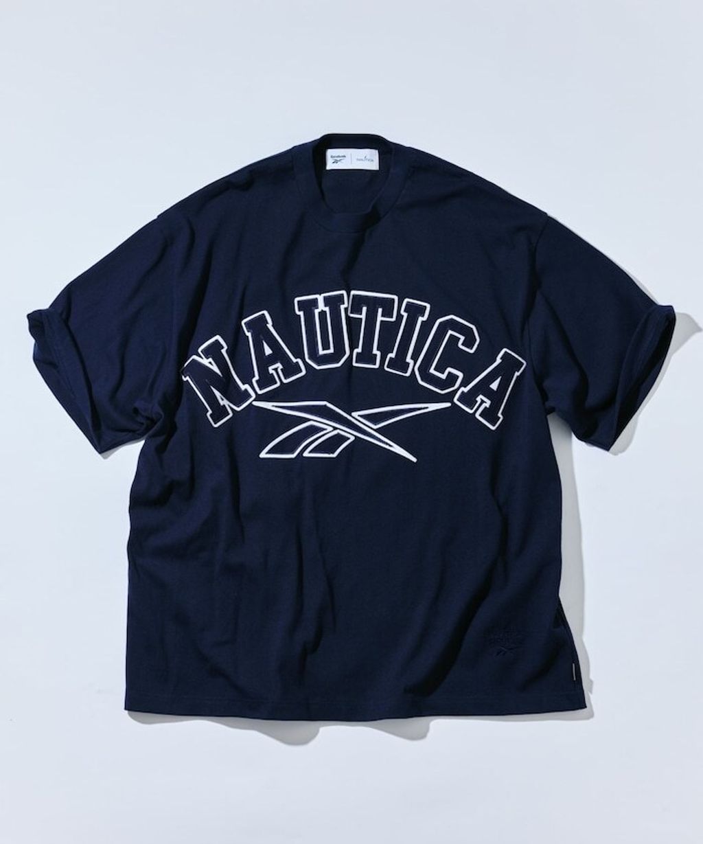 -OE刺繡Logo大學T_3