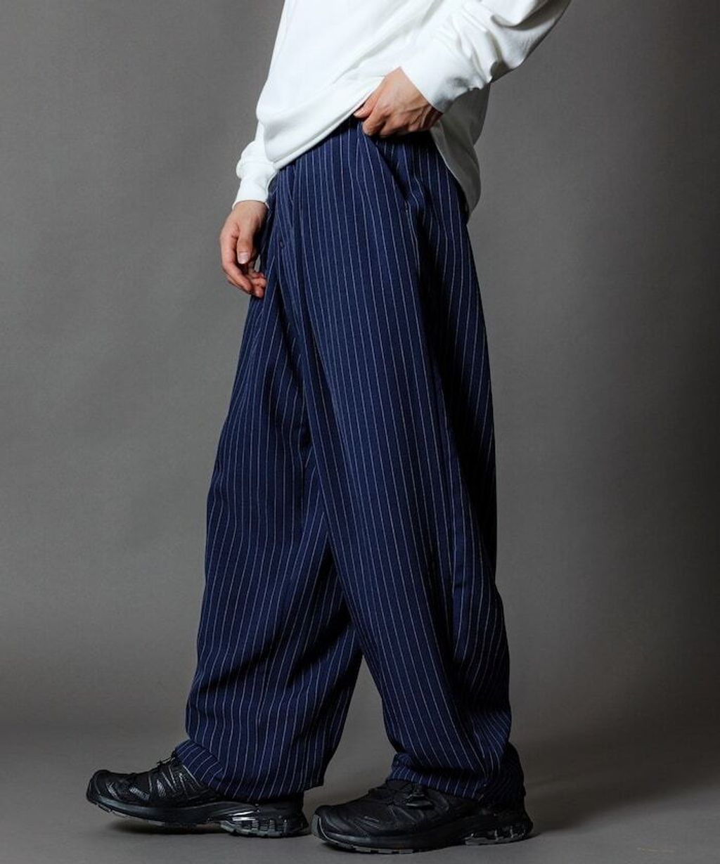 FREAKS STORE 寬版桶型錐形西裝褲_31
