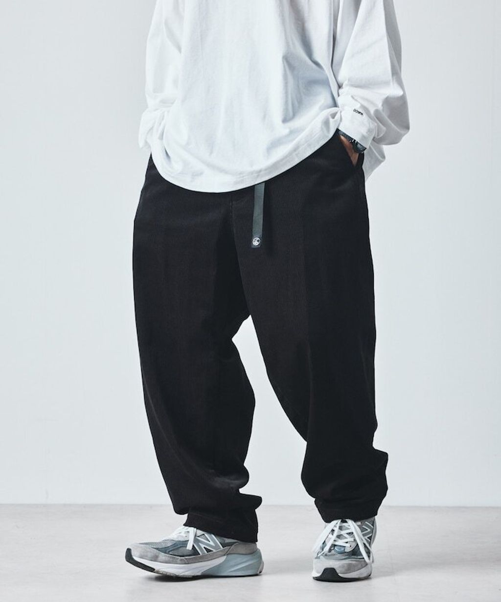 FREAKS STORE 寬版燈芯絨錐形打折褲_17