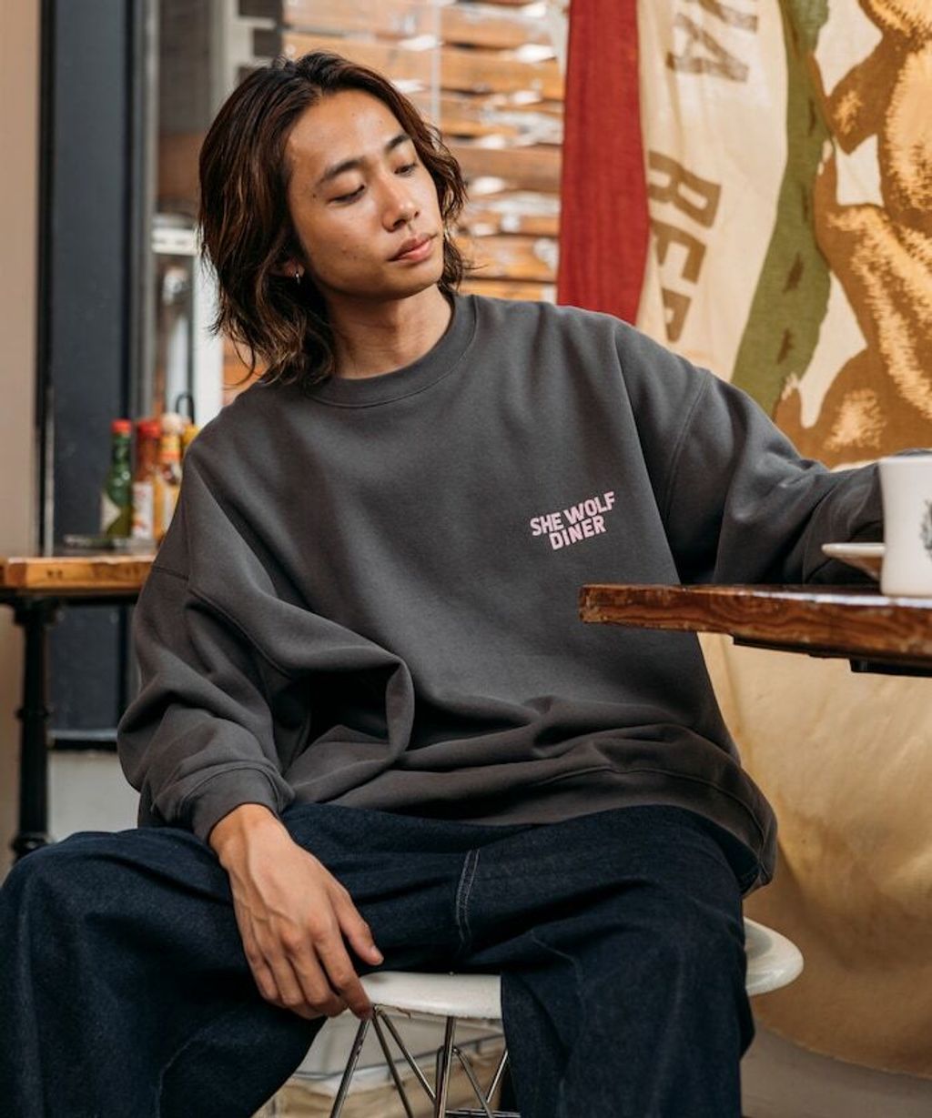 SHE WOLF DINER×FREAKS STORE 聯名背印大學T(CAR)_14