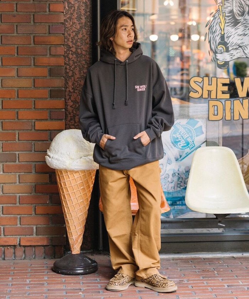SHE WOLF DINER×FREAKS STORE 聯名背印帽T(CAR)_8