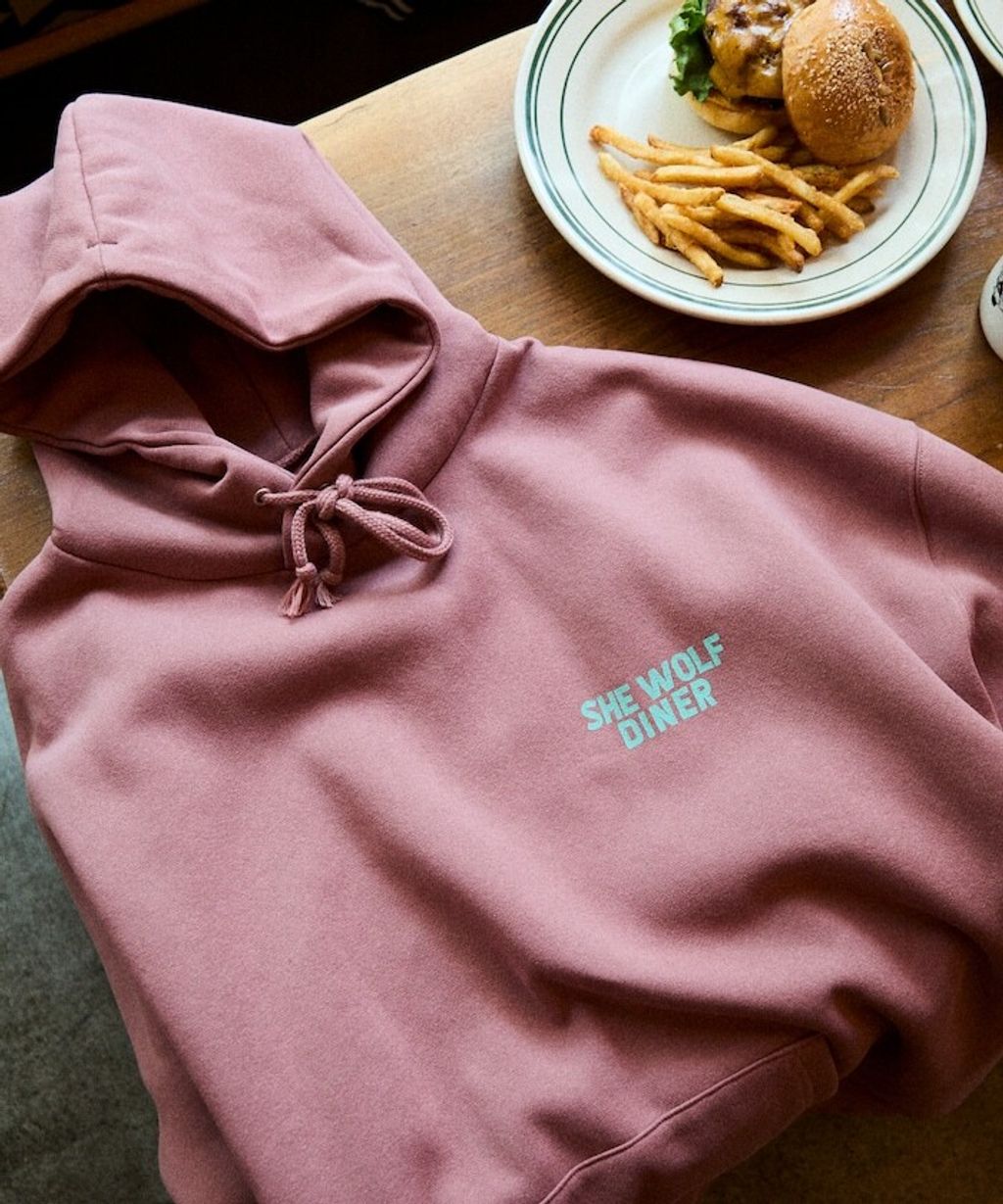SHE WOLF DINER×FREAKS STORE 聯名背印帽T(CAR)_15