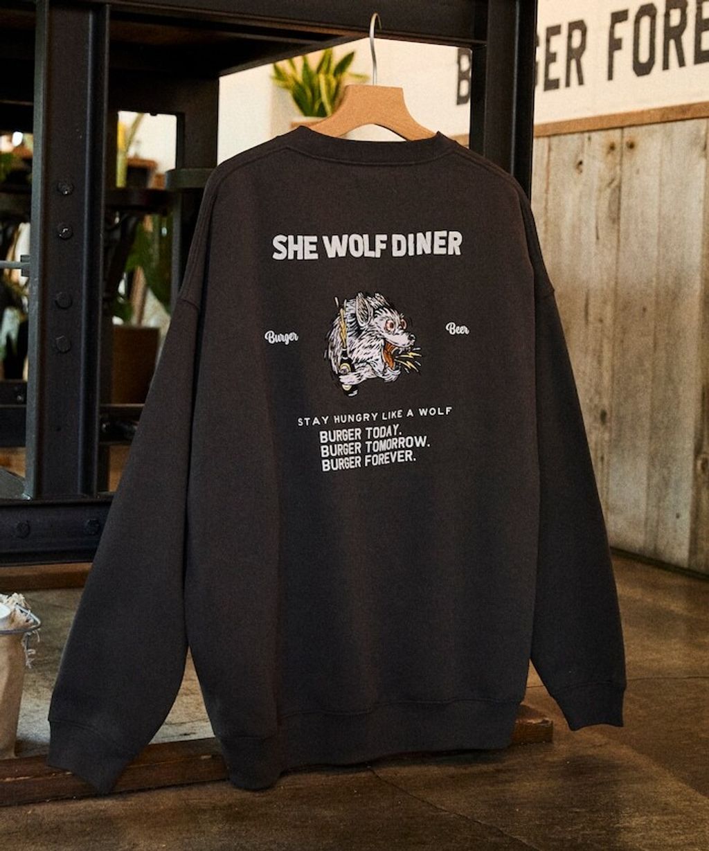 SHE WOLF DINER×FREAKS STORE 聯名背印大學T(WOLF)_27