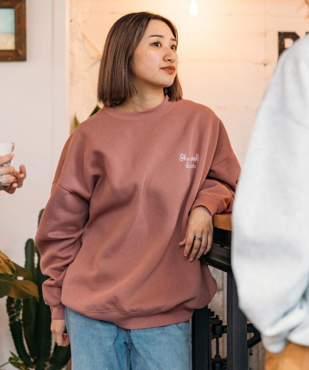 SHE WOLF DINER×FREAKS STORE 聯名背印大學T(WOLF)_16