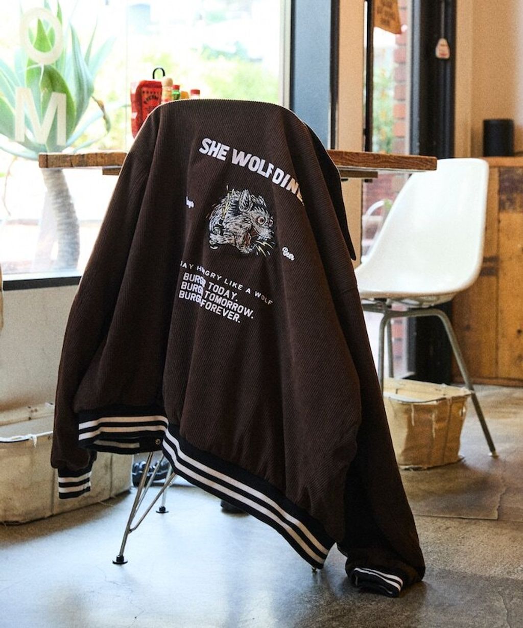 SHE WOLF DINER×FREAKS STORE 聯名燈芯絨教練外套(WOLF)_13