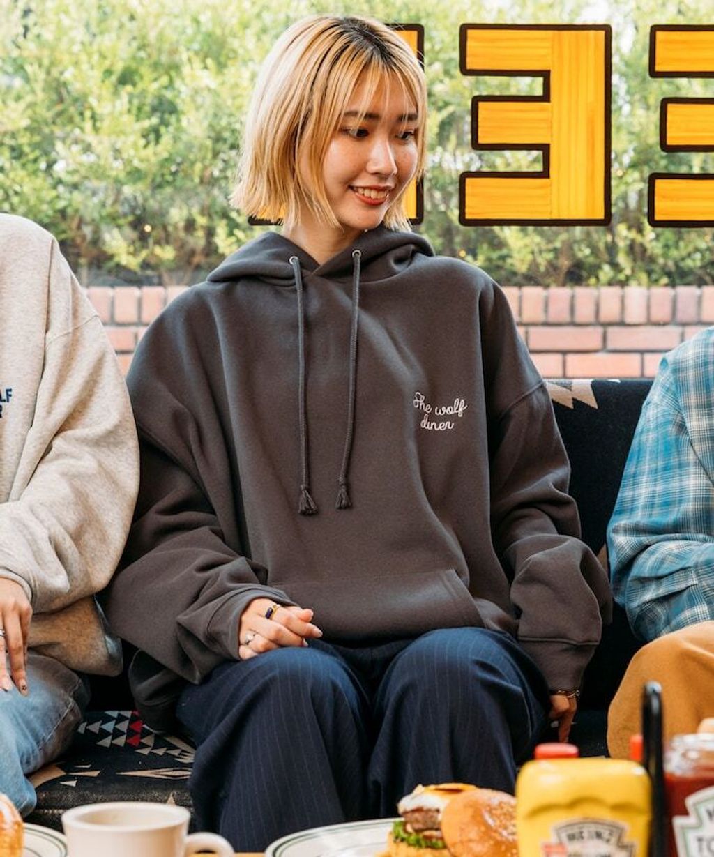 SHE WOLF DINER×FREAKS STORE 聯名背印帽T(WOLF)_6