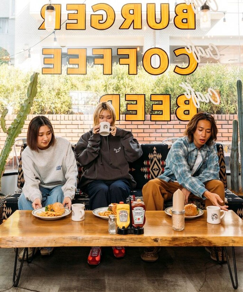 SHE WOLF DINER×FREAKS STORE 聯名背印帽T(WOLF)_4