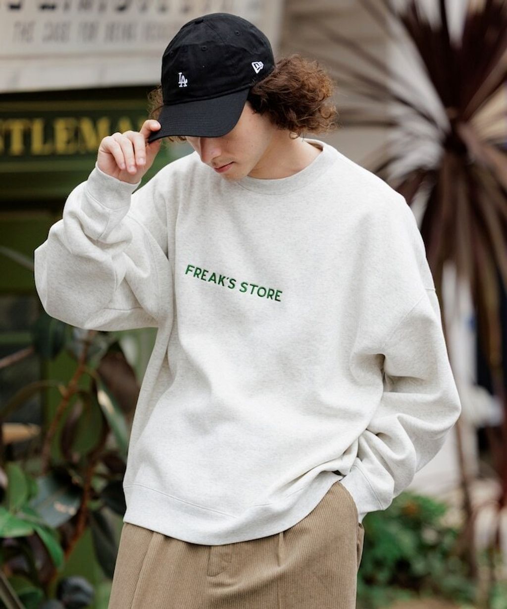 FREAKS STORE 寬鬆版型刺繡logo大學T_41