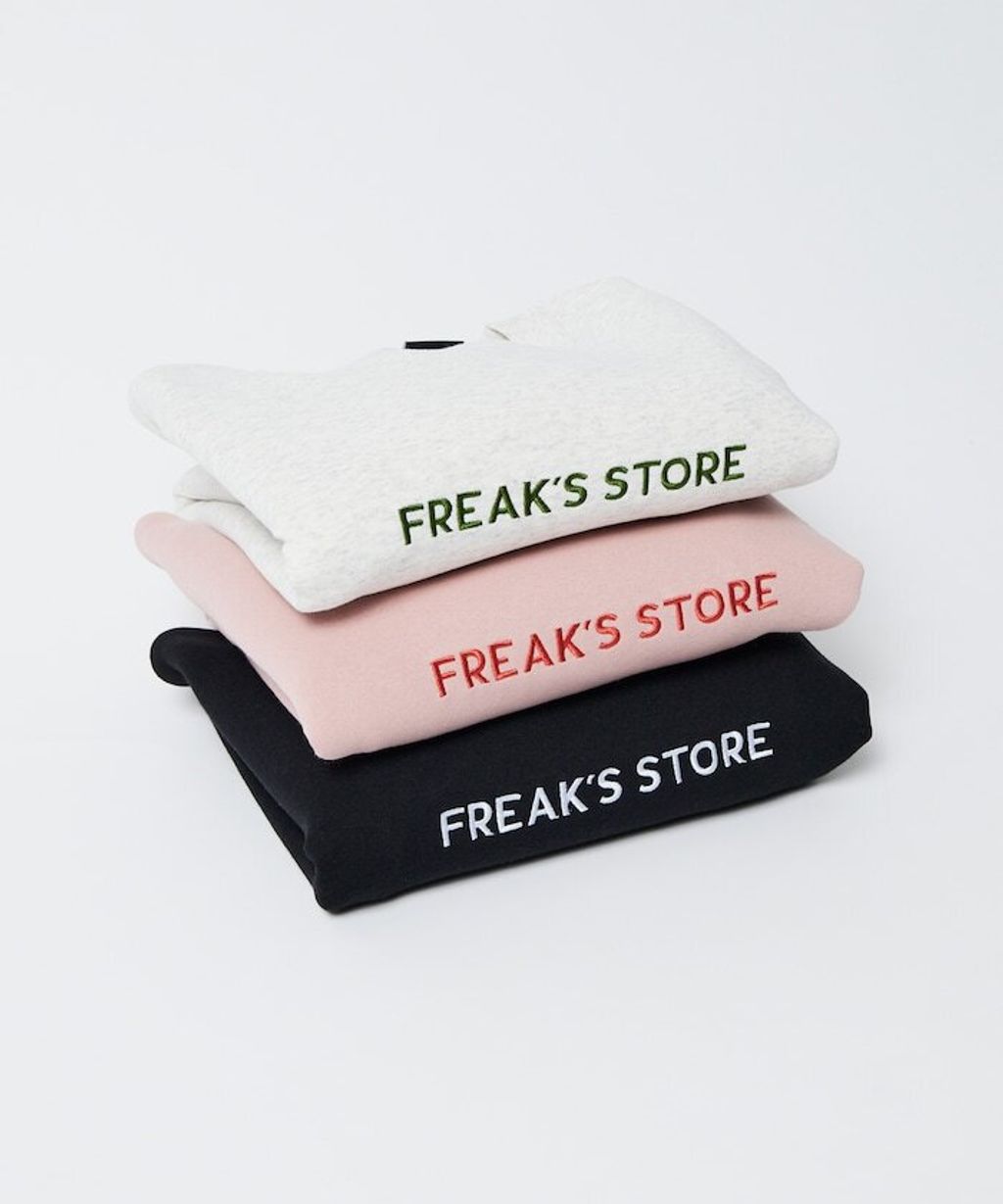 FREAKS STORE 寬鬆版型刺繡logo大學T_31